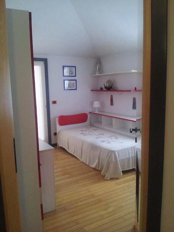 B&B Del Borgo 티따델라 객실 사진