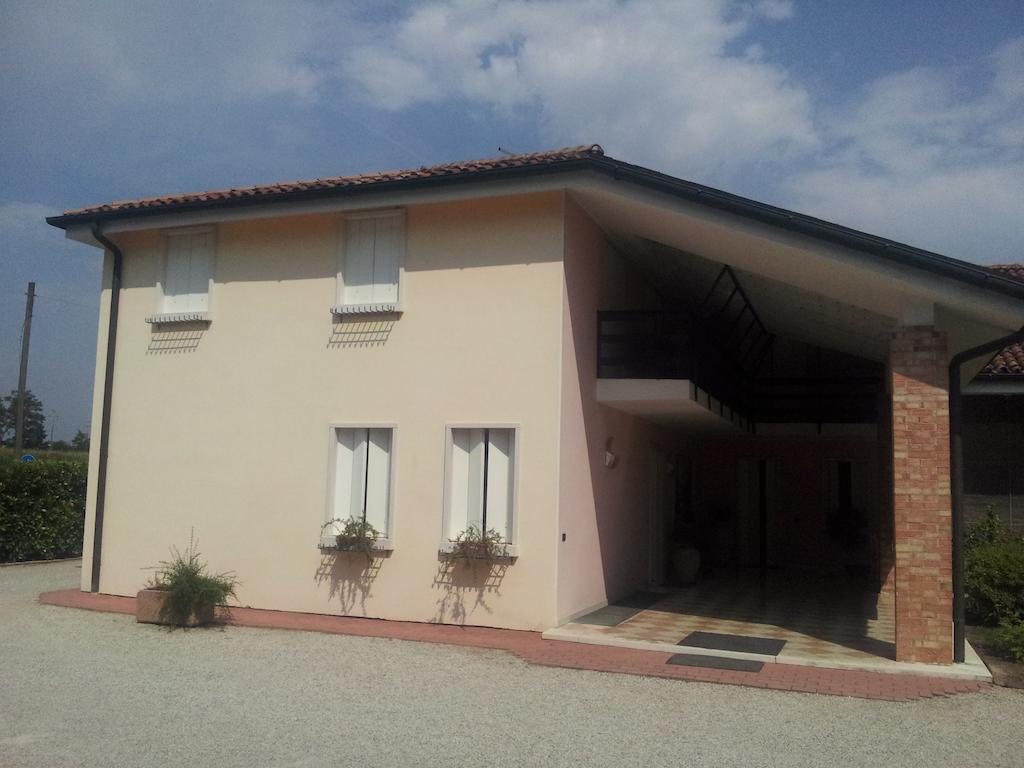 B&B Del Borgo 티따델라 외부 사진
