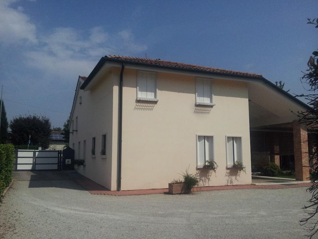B&B Del Borgo 티따델라 외부 사진